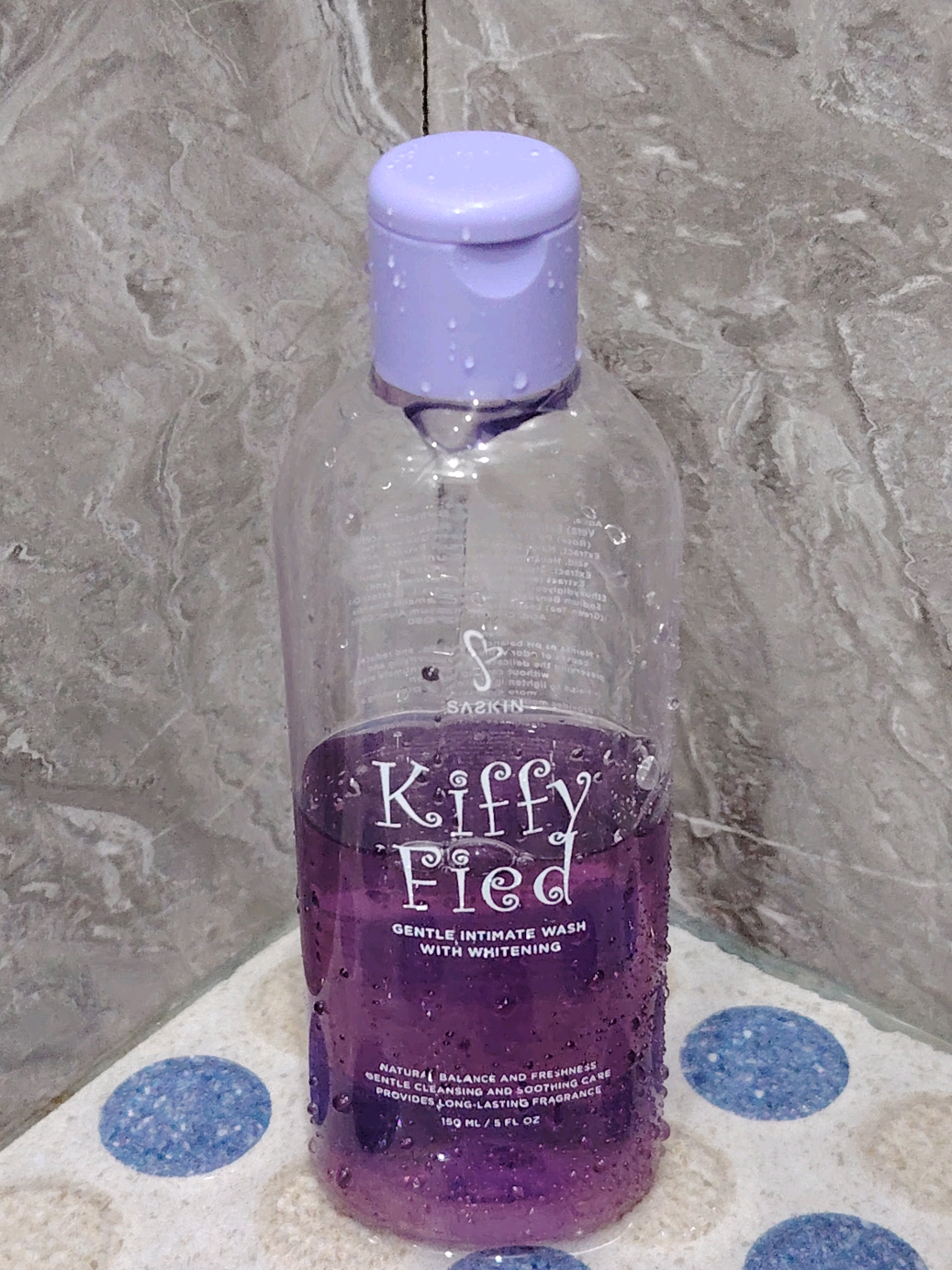 Kiffyfied #femininewash  #kiffyfied  #bysachzna  #hygiene  #kiffyfiedbysachzna  #whiteningfemininewash  #saskin  #hygineroutine  #fyp  #fypage 