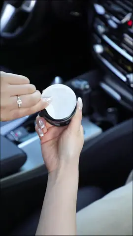Multifunctional vacuum magnetic bracket #magnetic#bracket#car#dashboard