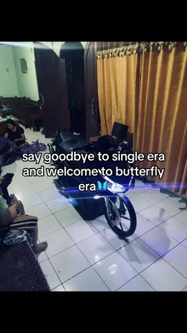 🦋