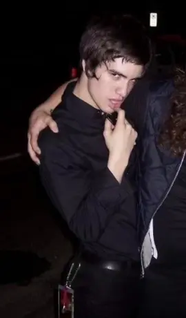 idol #panicatthedisco #brendonurie 