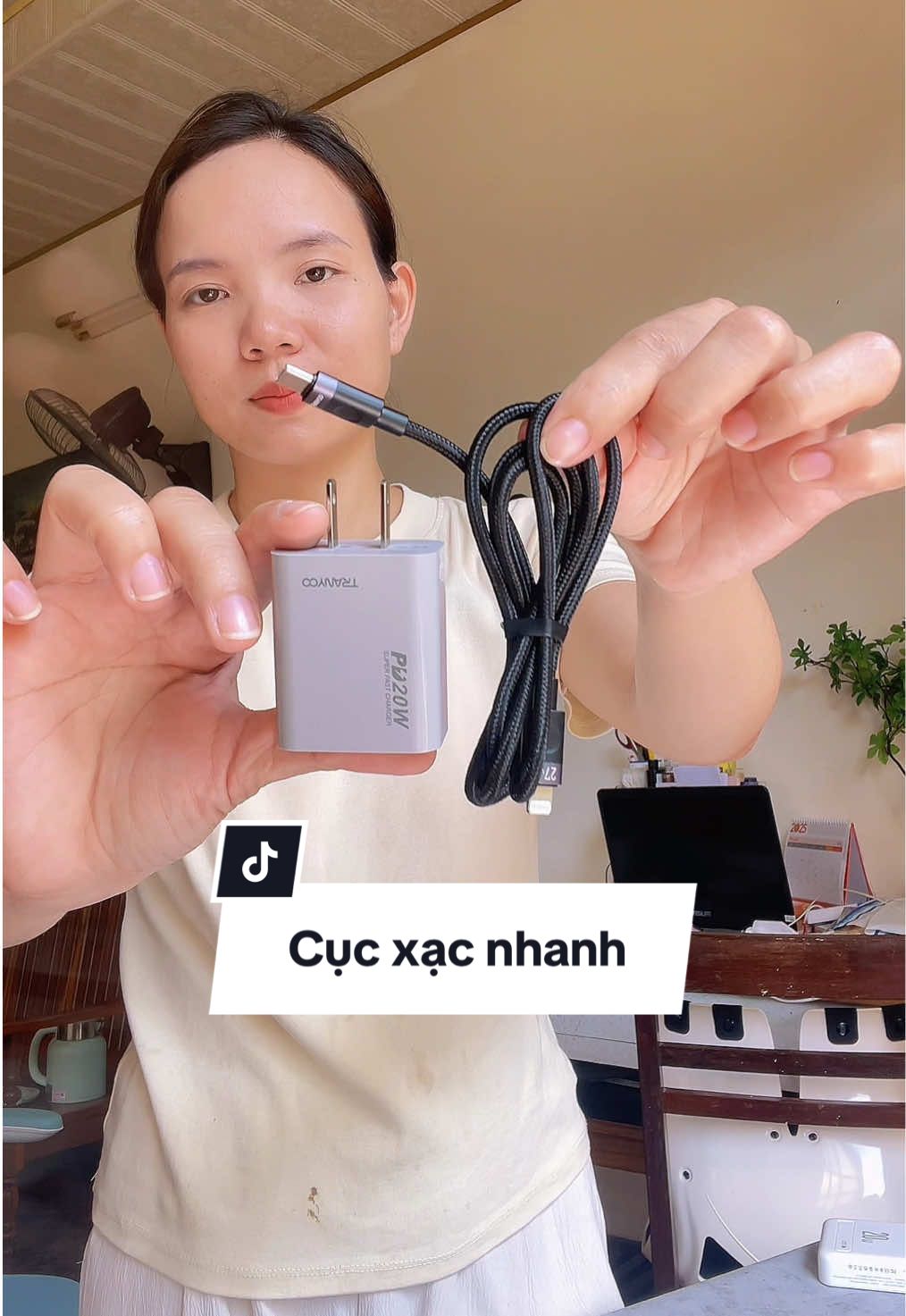 Cục xạc nhanh giá rẻ #xuhuongtiktok #xuhuong #viral 