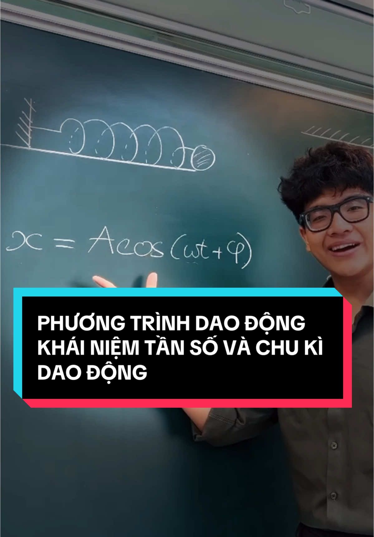 PHƯƠNG TRÌNH DAO ĐỘNG - TẦN SỐ DAO ĐỘNG - CHU KÌ là những khái niệm Vật Lý mới trong chương trình Vật Lý mà các bạn 2k9 sắp phải đối mặt. Cùng chú Bảo “Lụm Vật Lý 11” nha