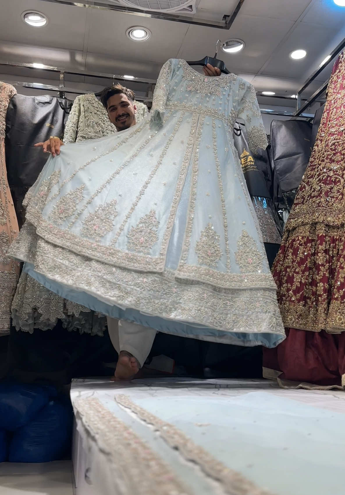 MoSt beautiful maxi for order price. Insta ideal_fashion_2829 ##foryou ##myaccount ##plzviral ##plzunfrezemyaccount🙏 #Love #idealfashion2829 #mybridelaccount #loveyou #plzunfrezemyaccount🙏😭🙏😭 #sports #bridaldresses #lovede #lovebride #bridelmaxi #fyp #brideldrees #plzunfrezemyaccount🙏🥺 #🙏🥺 ##foryou ##plzviral ##myaccount ##plzunfrezemyaccount🙏 