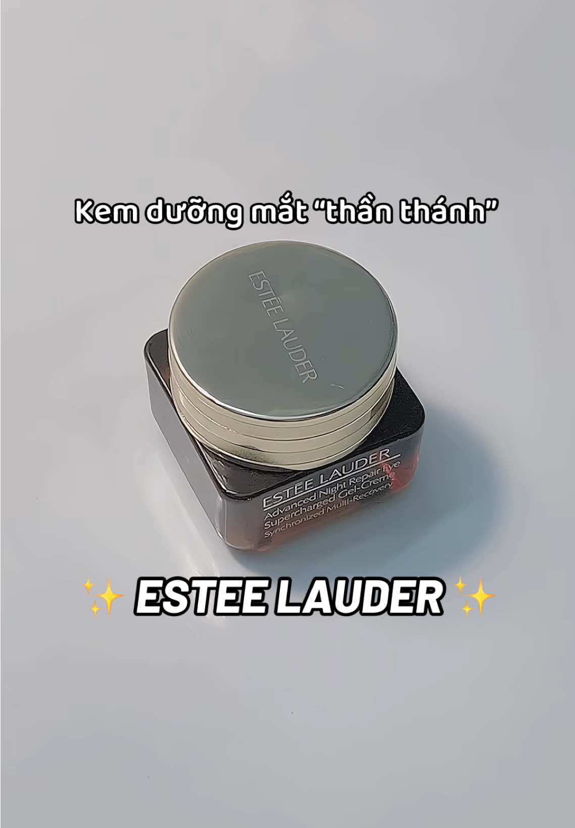Dưỡng da gì thì dưỡng, đừng quên vùng mắt nha 👀 #skincareroutine #eyecare #esteelaudervn #quangthammat #kemmat #kemmatessteelauder #antiaging #eyecream #duongmat #TikTokBeauty #esteelaudereyecream #eyecreamviral #eyecreamtips #esteelaudermantra #viral #viralvideo #viraltiktok #virall #viralvideotiktok 