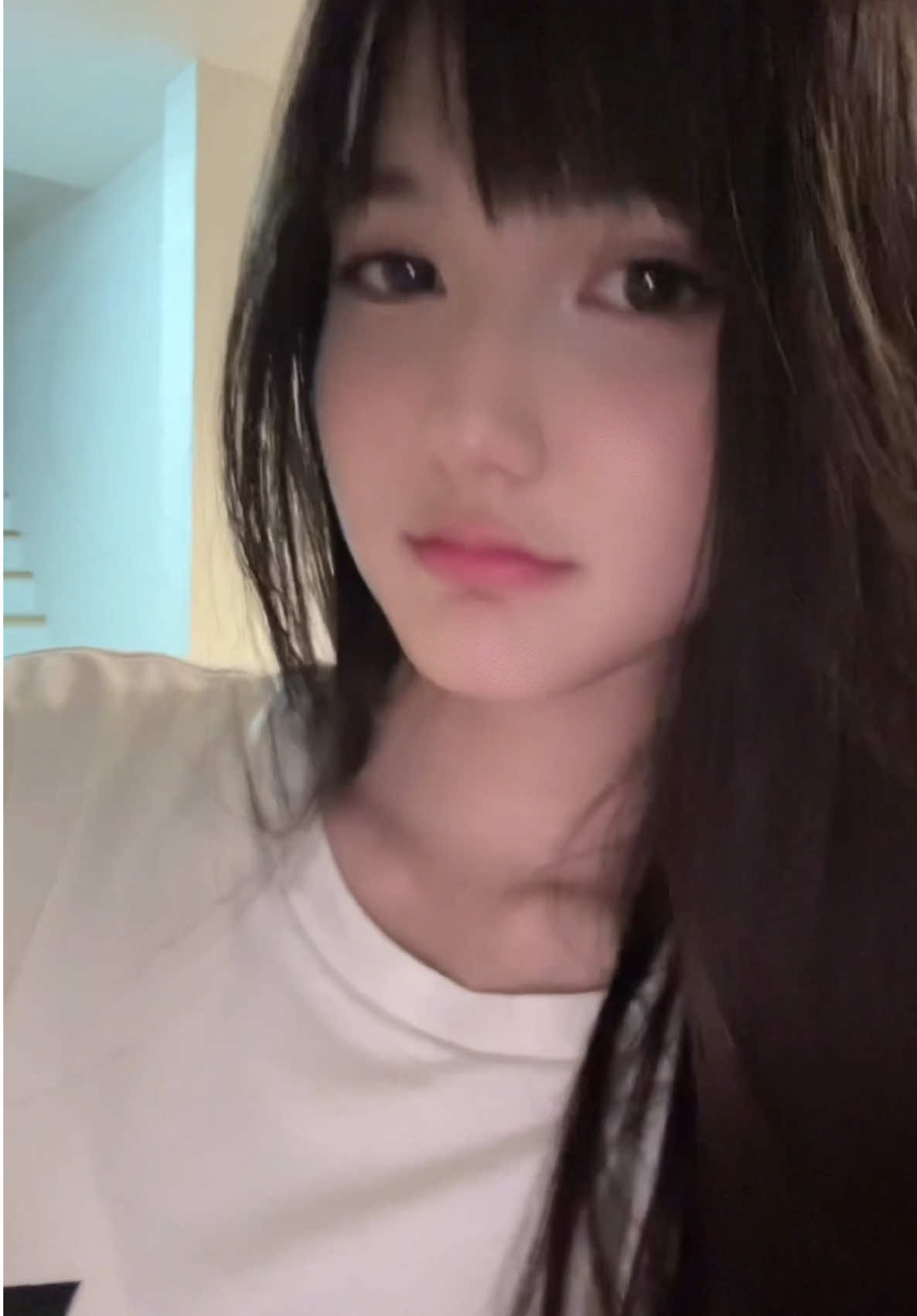 อีนี่มานี่โม๋