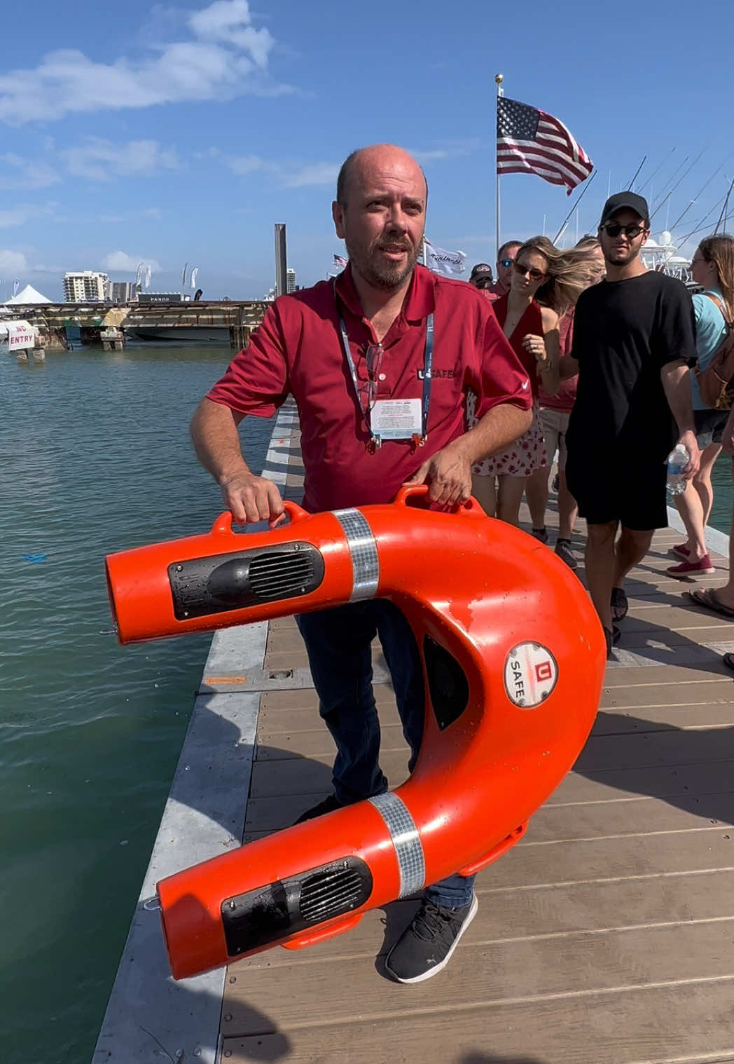 Incredible life saving device, U-Safe. Still one of the most unique innovations I’ve seen at a Boat Show 🛟 #reelfinsflorida #usafe #miamiboatshow 