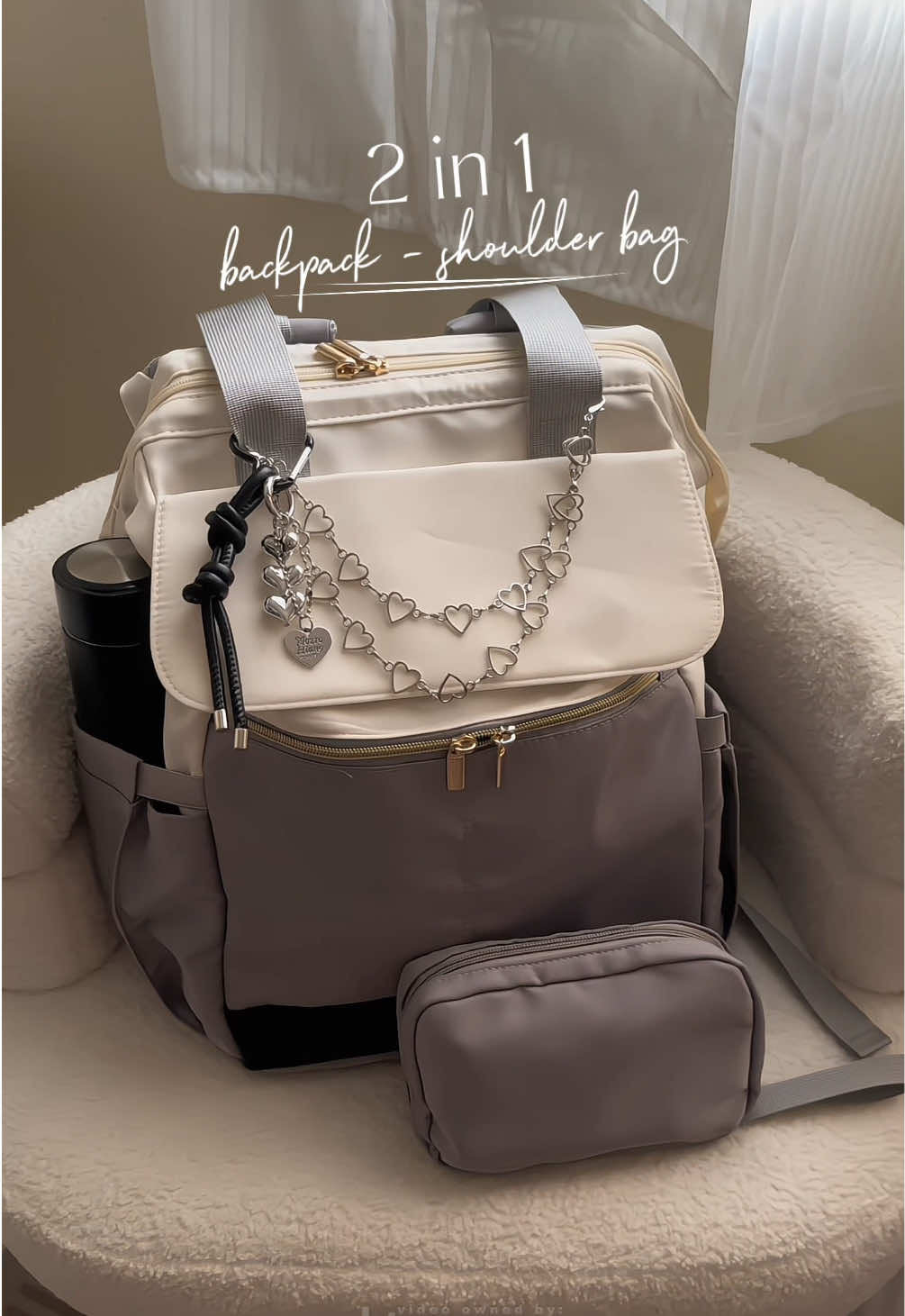 When your backpack can also be a tote bag!! 🤍🖤 Bagpack reco for students. #backpack #bagpack #twowaybag #schoolbag #bagforschool #bagforstudent #largecapacitybag 