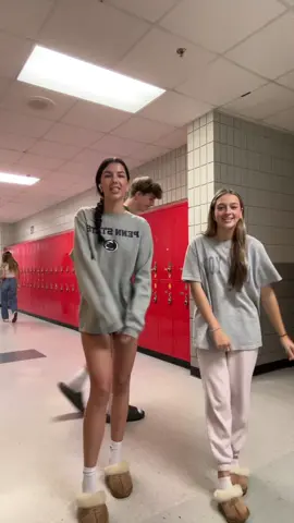 we are back🗣️🗣️ #Summer #school #dance #dancetrend #xyzbca #foryou #viral #trending 