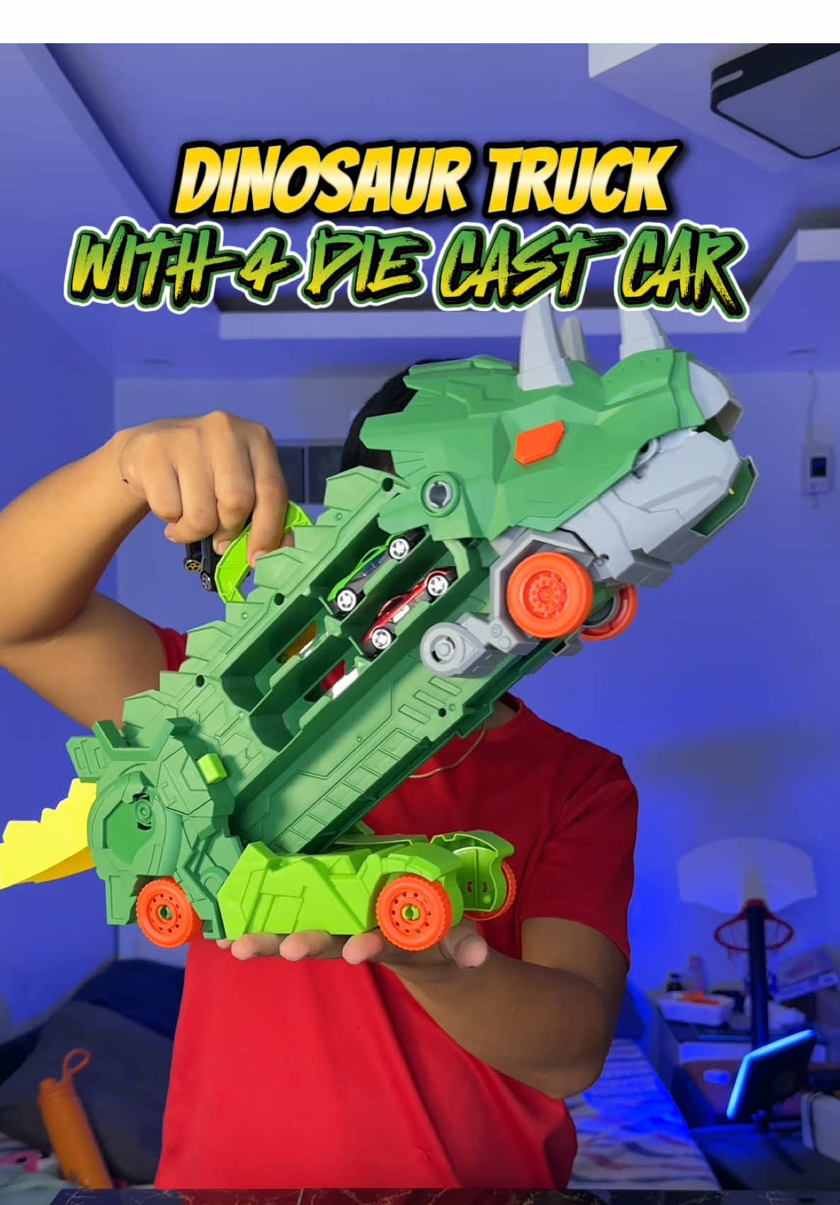 DINOSAUR TRUCK WITH 4 DIE CAST TOY CAR #dinosaur #dinosaurtoys #diecastcar #toy #toys 