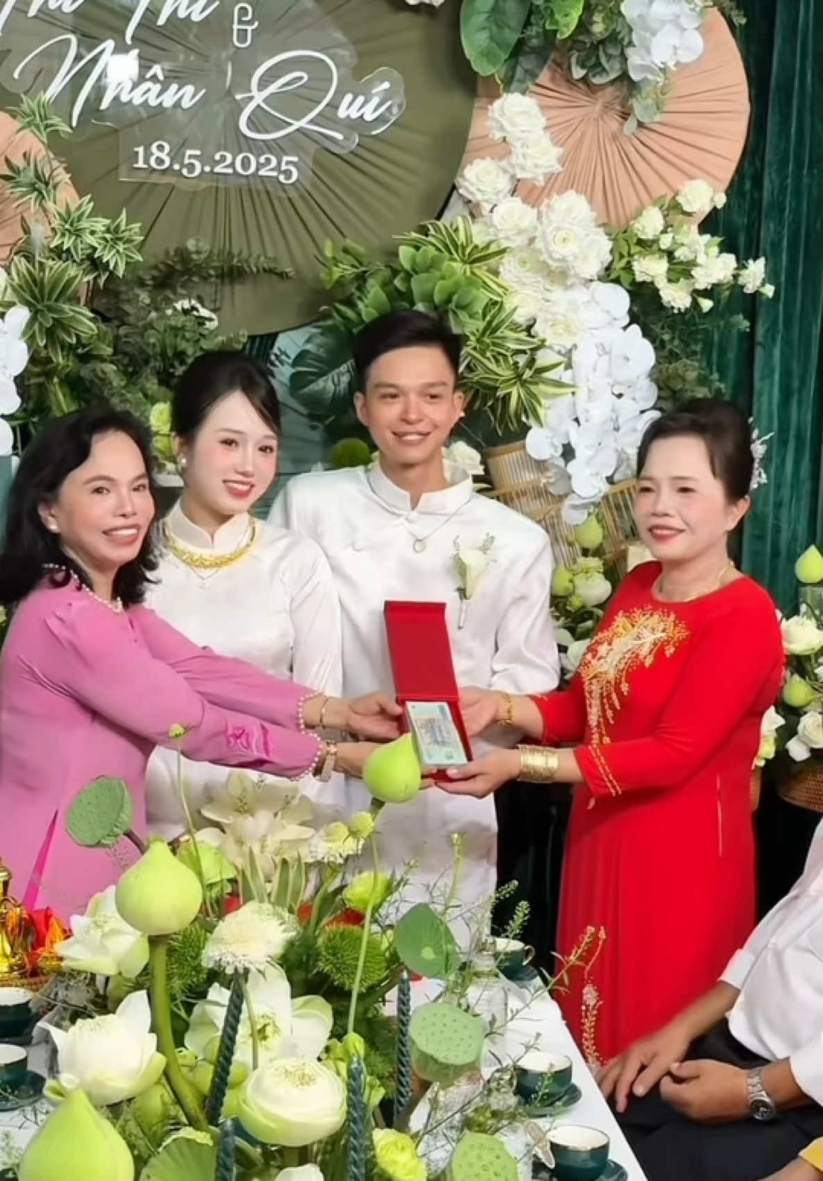 Đám hỏi 18.05.2025 Chiếc clip được chị thợ makeup quay cho mình.. trộm vía ai cũng khen xinh #codau #xuhuong #longan 