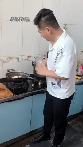 我要吃煮鸡蛋#万万没想到#xuhuong #trending #tiktok #foryou 
