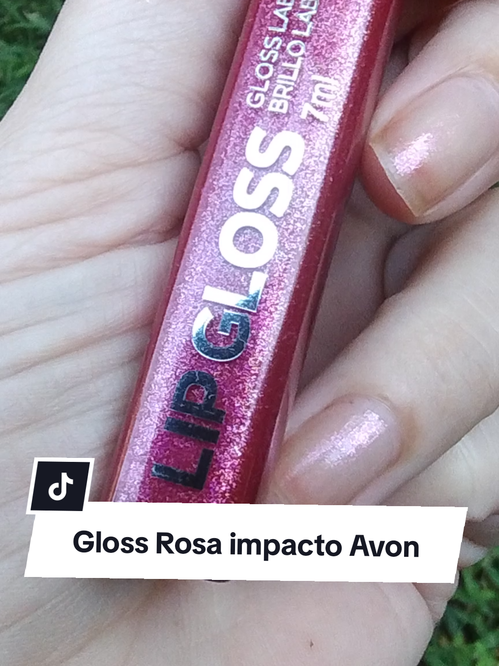 Gloss rosa impacto da @Avon Brasil  pense numa cor magnífica? ✨ #maquiagem #gloss #glossrosaimpacto #lipglosses 