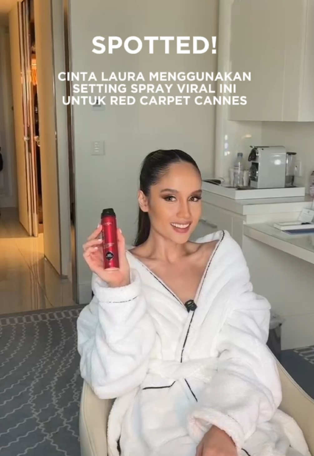 Makeup Cinta Laura di Cannes Film Festival flawless banget? Rahasianya ada di setting spray ini 😍 Kunci makeup seharian biar nggak geser, nggak crack, dan tetap glowing di red carpet ✨ Checkout sekarang! 🛒 #3DetikChallenge #321SET #SettingSpray #3SecondSettingMist #LOrealParisMakeupID #LOrealParisID #SettingSprayCore #Cannes2025 #CintaLaura 