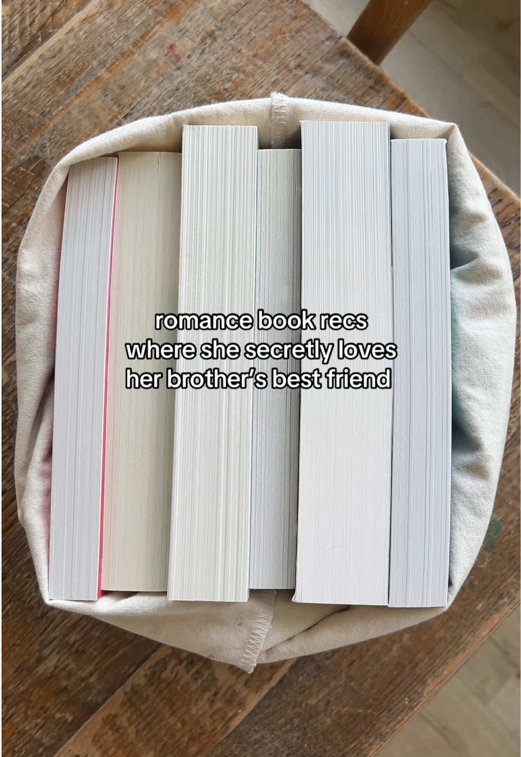 there’s something about brother’s best friend that’s so good every time Books mentioned: - Fragile Sanctuary by @catherinecowlesauthor  - Done and Dusted by @Lyla Sage  - Play with Me by @🌻Becka Mack  - Wild Love by @Elsie Silver  - The Game Changer by @Lana Ferguson  #romancebookrecs @Bloom Books @Random House Books @Casablanca | Romance Reads #romancebooks #kindleunlimitedromancebooks 
