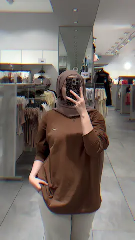 sukaak 💋 @mate.ltd #oversizedtshirt 