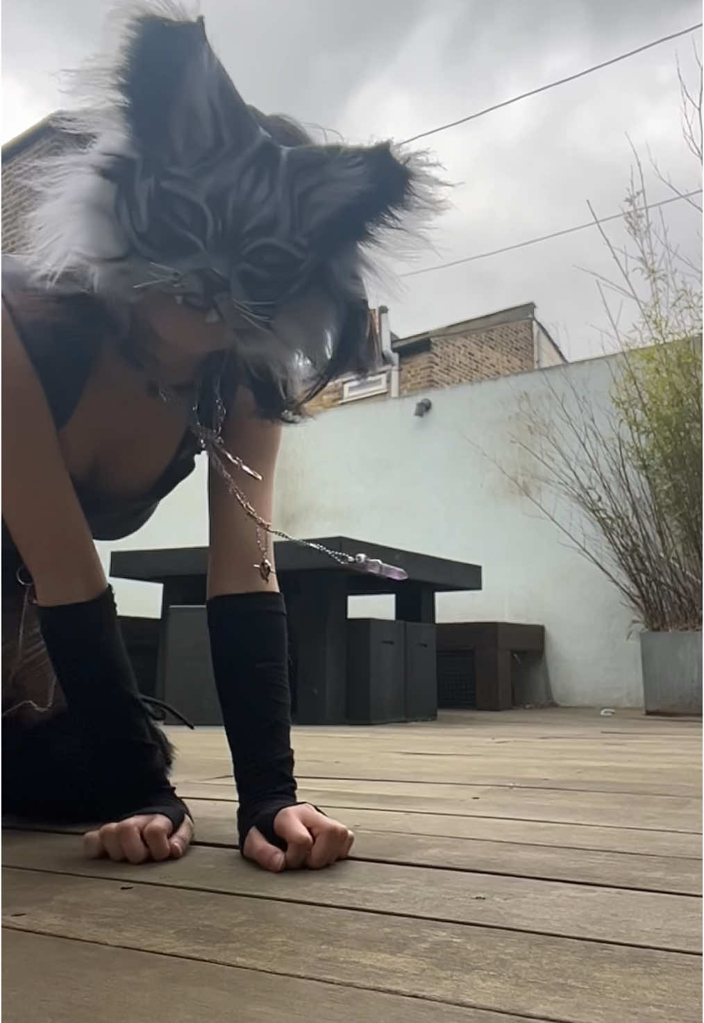 3 SAYS LIKE MCM IM GOINF INAANW AGHHHBS A. #therian #alt #quadrobics #therianmask #quadrobicsjump #quadrobist #therians #therianthropy #theriantiktok#furry #catmask #therians #otherpaw #alttiktok #therianmask 