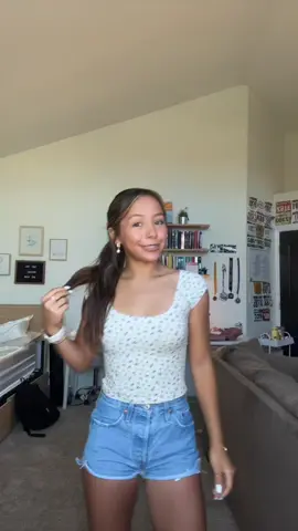 todays outfitt  #fyp #ootd #outfit #outfitinspo #outfitideas #outfits #comfyoutfit #foryou #foryoupage #foryoupage #foryoupageofficiall  #lipsync #audio #audios