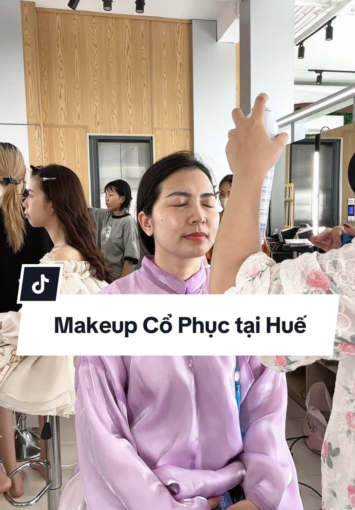 Tư vấn và makeup chụp ảnh cổ phục tại Huế #Học_make_up_cá_nhân #MAKE_UP_CÁ_NHÂN #điệu_thì_phải_điệu_xinh #không_xinh_phải_điệu #dangngocmakeup #makeupohue #xuhuongtiktok #cophuc #cophucvietnam #hue #xuhuongtiktok #xuhuong 