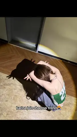 tangannya lucu😭 #KARINA #karinaaespa #yoojimin #카리나 #aespa #fyp 