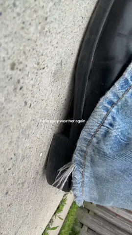 🌧️😴