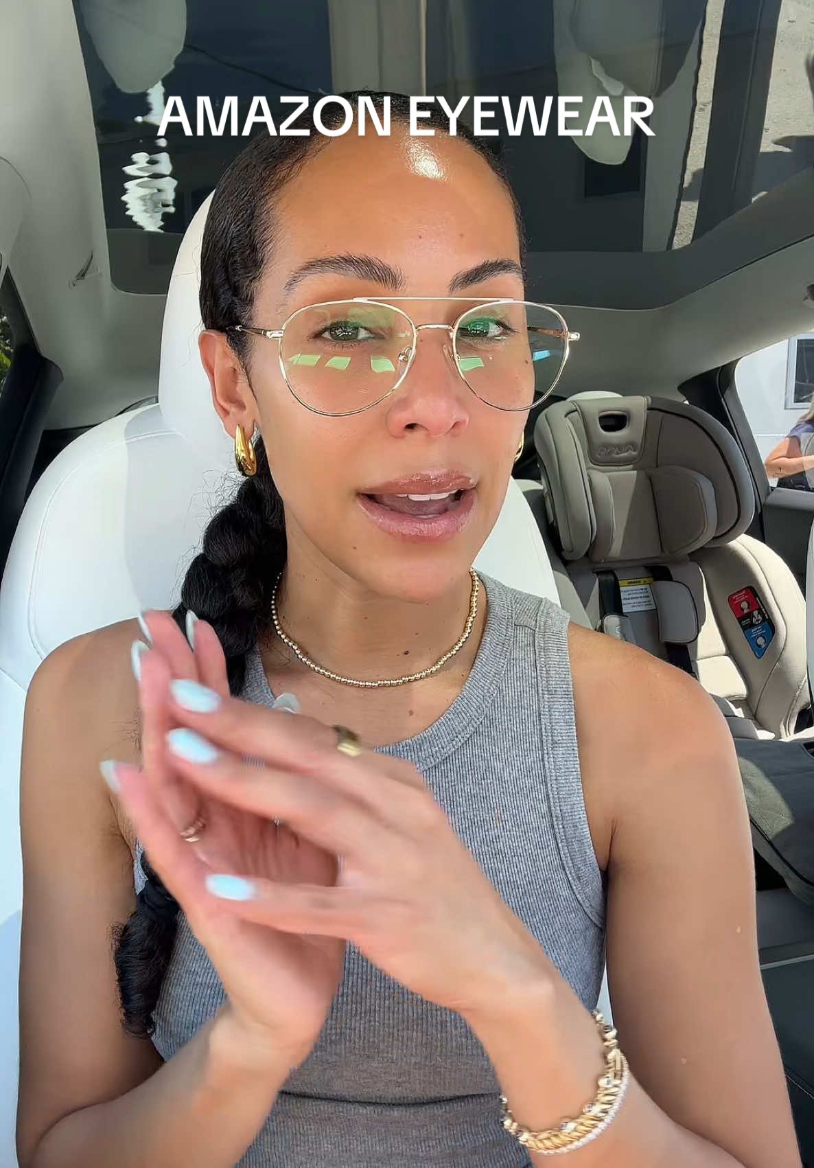 #amazonmusthave loving these clear aviator glasses! #amazoneyewear #amazonfinds #coolsunglases #cooleyewear #aviatorsunnies 