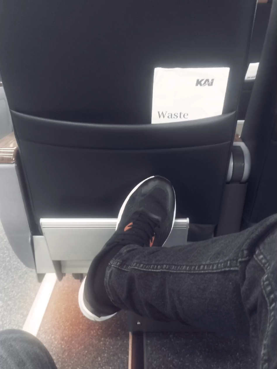 naik kereta sekarang bisa sambil tiduran.