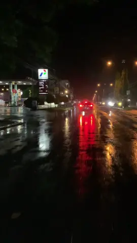 night in stabat with rain🌧️✨ #fyp #4u #hujan🌧️ 