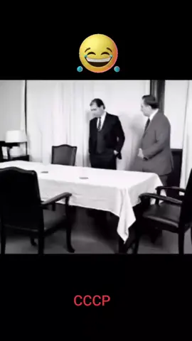 #хочуврек #друзья #веселоевидео #путиннашпрезидент #лавров #мирумир #ссср #юморок 