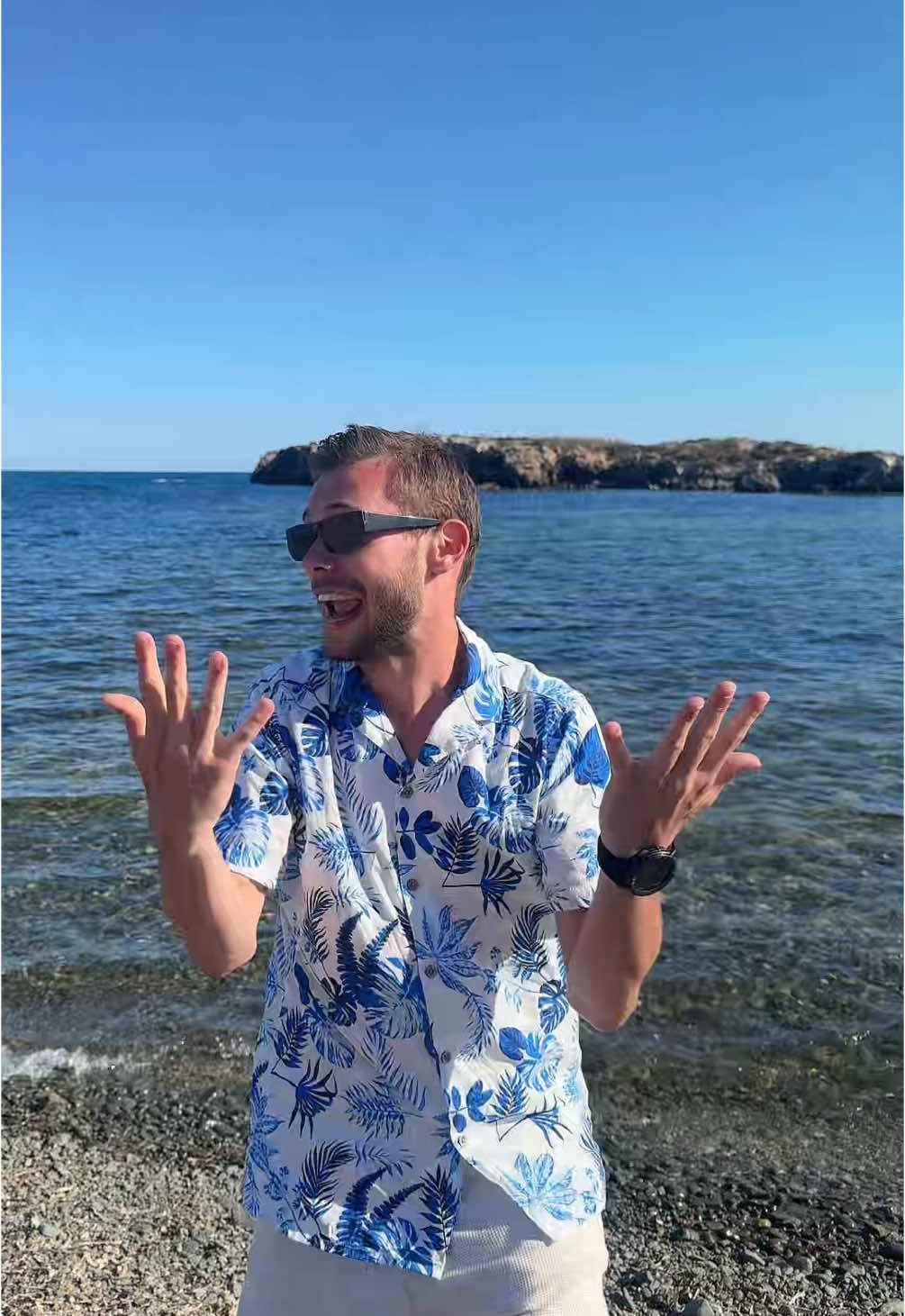Il arrêtera jamais de nous faire bouger la tête ! 🕺##goodvibe##gims##exclu##summer2025@@Gims