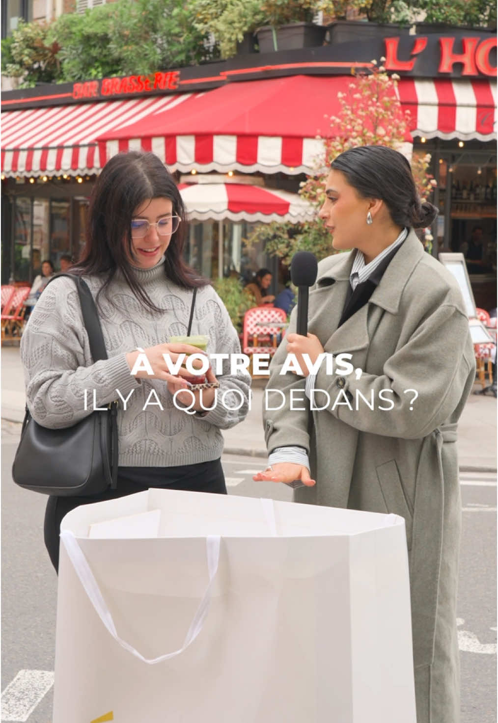 Ce sac Eram taille XXL est plein de mystères… Vous misez sur quoi à l’intérieur ? 🎁 Donnez vos pronostics en commentaire ! #eram #chaussures #brandlove
