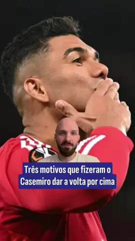 Como Casemiro deu a volta por cima? ⚽🔥 Cotado pra voltar à seleção brasileira, o volante do Manchester United está em boa fase na Inglaterra e alguns fatores o colocam de volta na briga por uma vaga no time do novo técnico do Brasil, Carlo Ancelotti.  👉 O nosso colunista Thiago Arantes lista pra gente 3 motivos pra isso! #UOLEsporte #UOL #Casemiro #Ancelotti #Seleçãobrasileira #Futebol #CBF #TikTokEsportes #SportsNews
