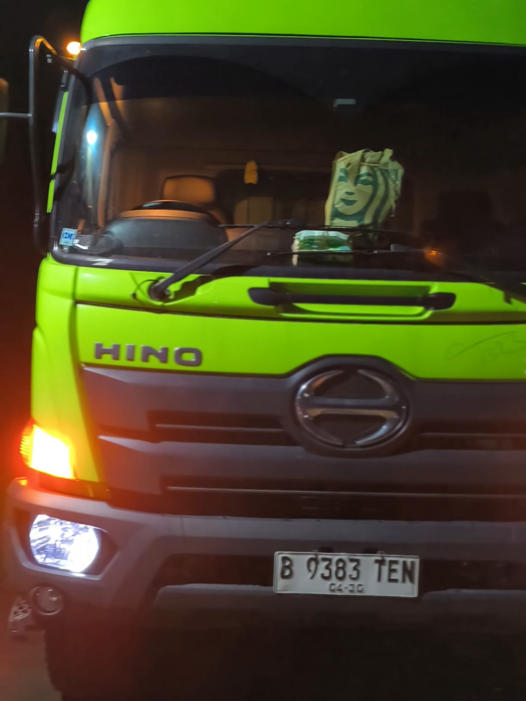 Pov naliko awakmu numpak truk  #shopeexpress #shopeehaul #shopee #storydriver #hino #hino500 #bahanswmu 