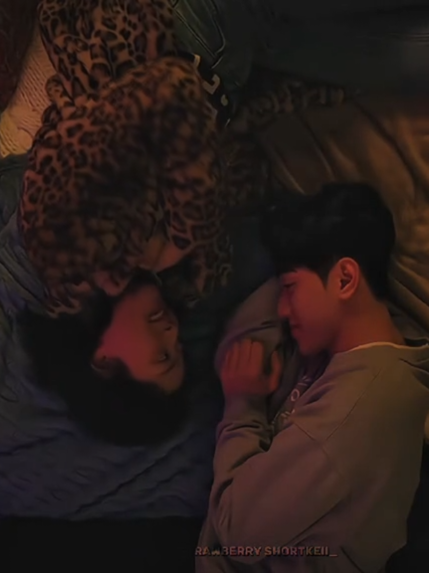 #LOVEINTHEBIGCITY | Their separation hurts more than Go Young’s breakups 🙁 #LoveInTheBigCity #GoYoung #MiAe #NamYoonSu #LeeSooKyung #PlatonicSoulmates #KDramaFriendship #LGBTQKDrama #KoreanBL