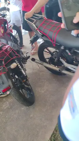150 carburada dando pipoco 🤯😈 #150carburada  #cortedegiro #honda #150titan #soocano #motofest 