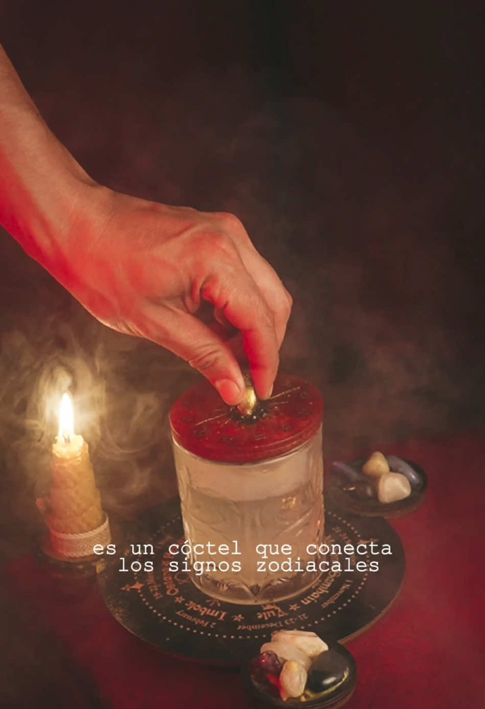 Desde la energía del zodiaco, nace Astral. Luis Castro lo canaliza.  No es un cóctel, es un ritual líquido.