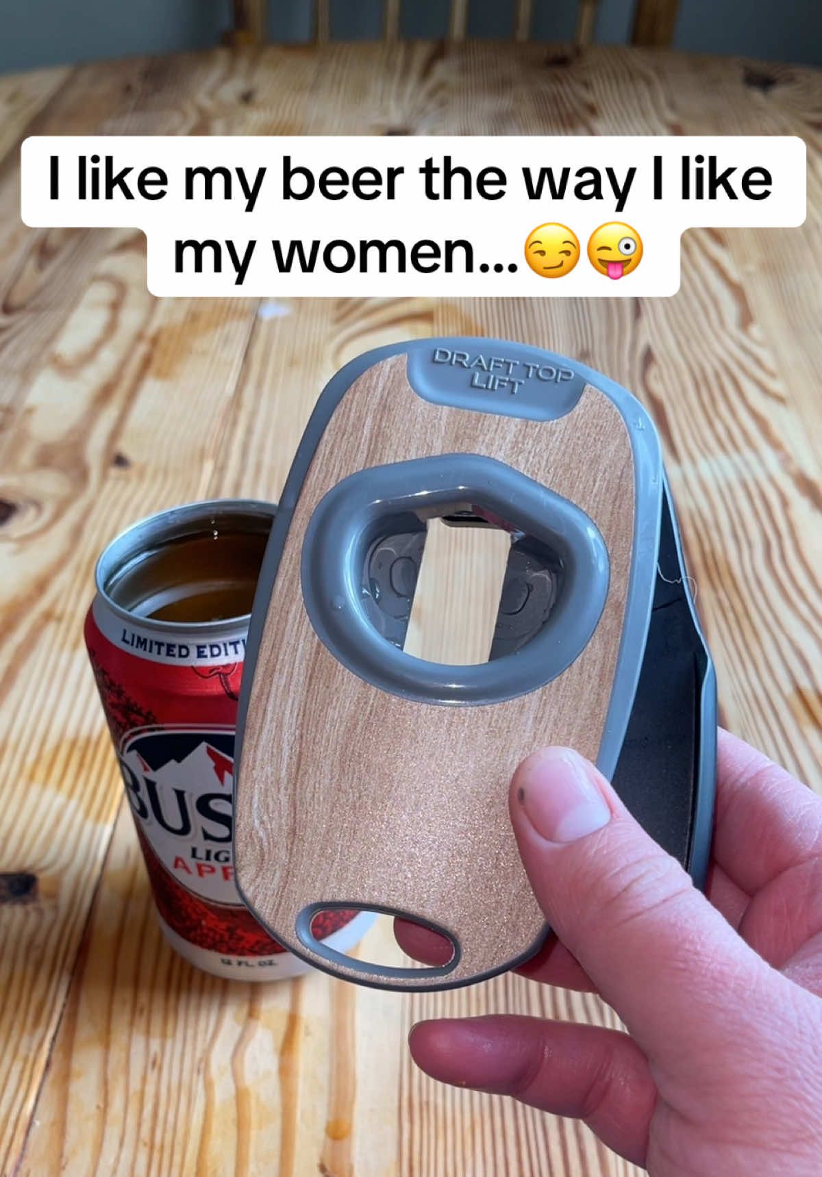Enjoy ur 🍺 like this using a draft top can opener! #drafttopcanopener #drafttop #beer #buschlightapple #bapple 