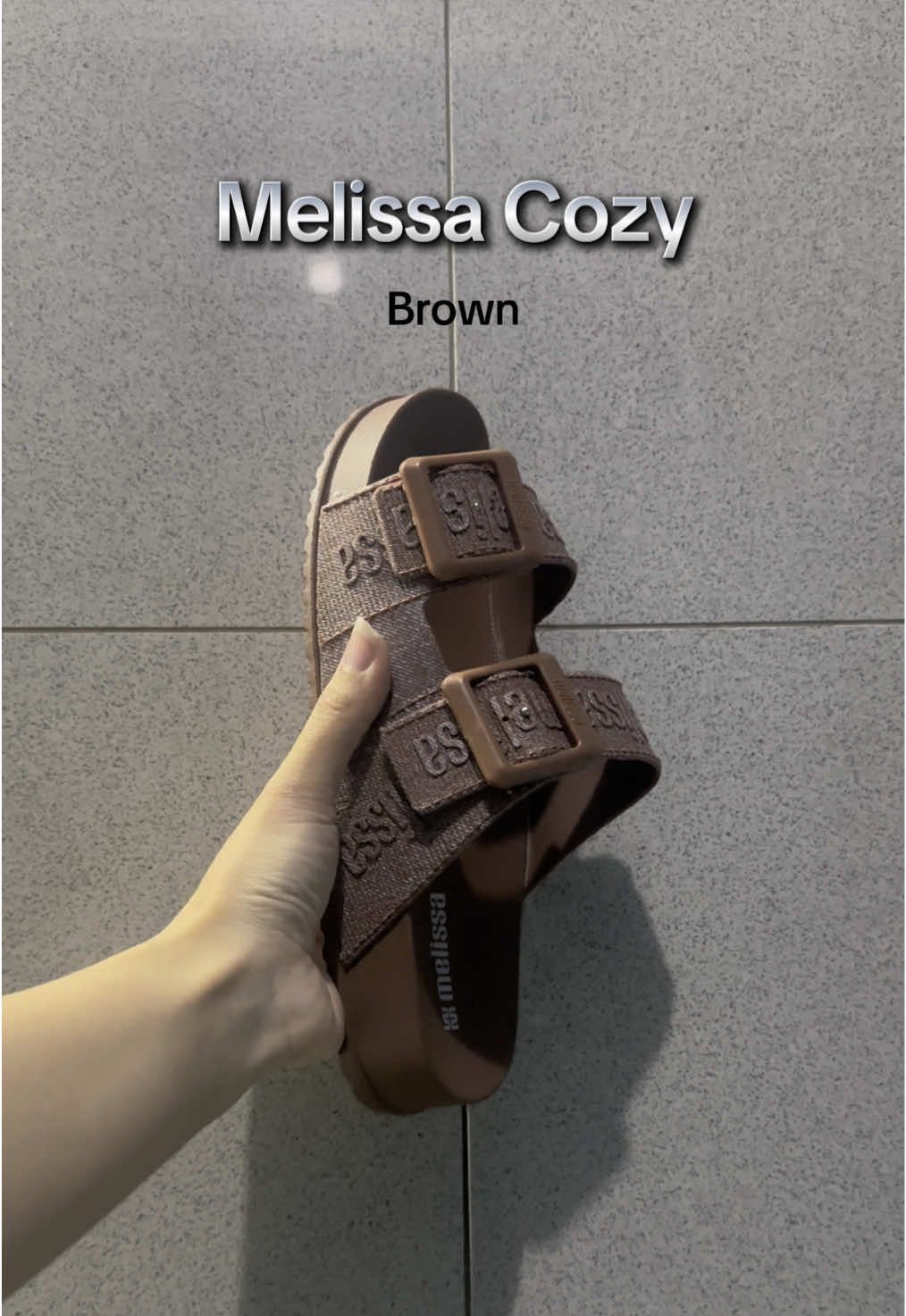 Ready stock banyak girls🙌🏻📢📢 #melissa #sandal #brown #black #pink #grey #green #forwomen #cuantanpabatas #paydaysale 