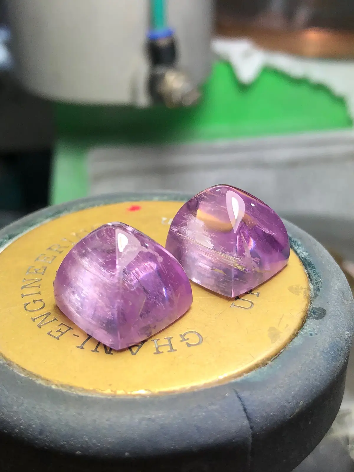 Beautiful color kunzite pair cabs  #kunzite #studiojewelry #tourmalinering #jewellery #fyp #trending #tourmalines #tourmalinejewelry #bicolouredtourmaline #foryou 
