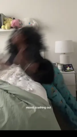 he in slo-mo with the audio, “we want some head??” PLEAAASEEE PLEAAASEEE. AND THE COMMENTS?? PLEAAASEEE DELETEEE YOUR SOCIAL MEDIA BAE PLEEAASE. HE GOT WATTPAD BOOKS. PLEASE PLEASE. THEY SAYING THEY GATEKEEPING HIM? PLEASSSSEEEE DELEEETTEEEE ITTT. 