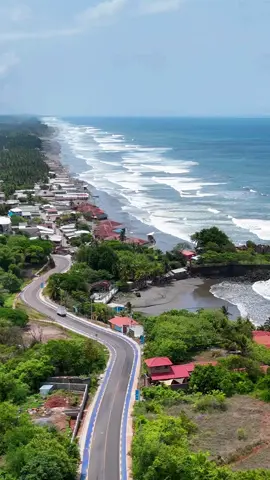 Playa El cuco 🏝️🇸🇻 #elsalvador #parati #centroamerica #sanmiguel #elcuco #playa 