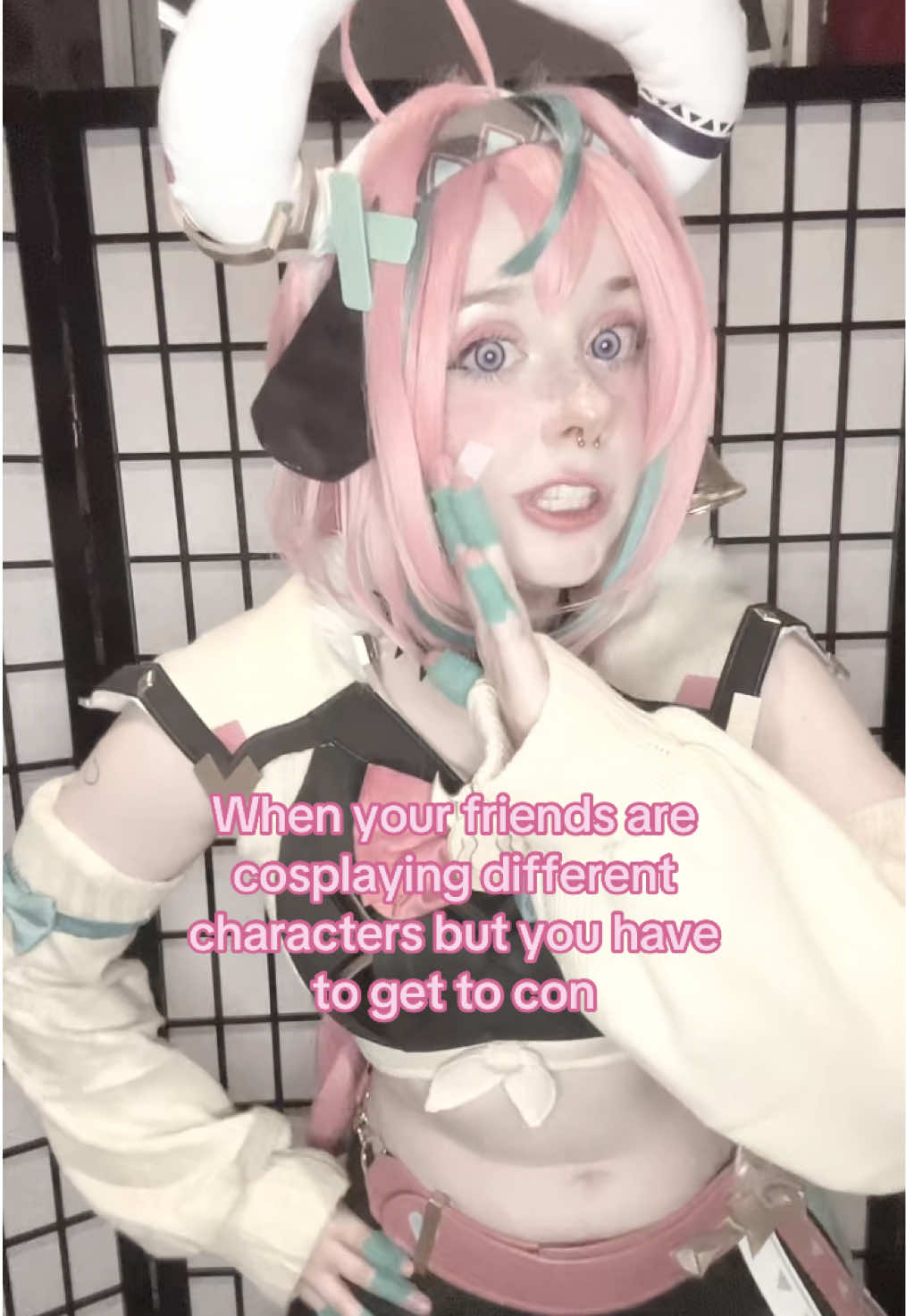 Thank you Fortnite Darth Vader, very cool #fortnite #varesa #varesacosplay #genshin #GenshinImpact #cosplay #anime #animecosplay #cosplaygirl #cosplay 