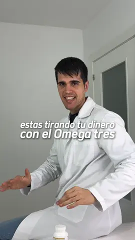 ¿Tomas Omega 3? Así es como podrías estar tirando tu dinero sin saberlo 🚫 Si viene en frasco transparente, se oxida. 🔥 Si no lo guardas en la nevera, se degrada. 🔍 Y si no tiene sello IFOS, puede que ni sea Omega 3 real. Haces el esfuerzo de cuidarte, pero si lo tomas mal… no sirve. Sígueme para más consejos que mejoran tu salud de verdad. #omega3 #suplementossaludables #consejosdesalud #hábitossaludables #nutriciónbasadaenciencia