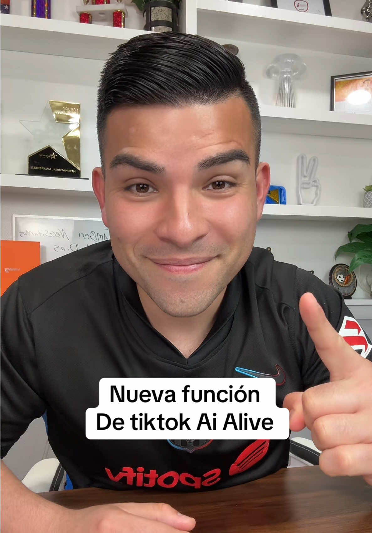 La nueva función de tiktok con inteligencia artificial llamada AI Alive es increíble #tips #newtiktokfeature #tiktoktips #tiktokhacks #ia #tiktokfeature #stories #AprendeEnTikTok 
