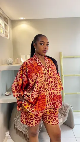 this two piece?its giving main character😍 #30,000 #adire #zeelabel #adirecrepe #ankarainabuja #abujaclothingbrand #clothingstoreinabuja #twopeice 