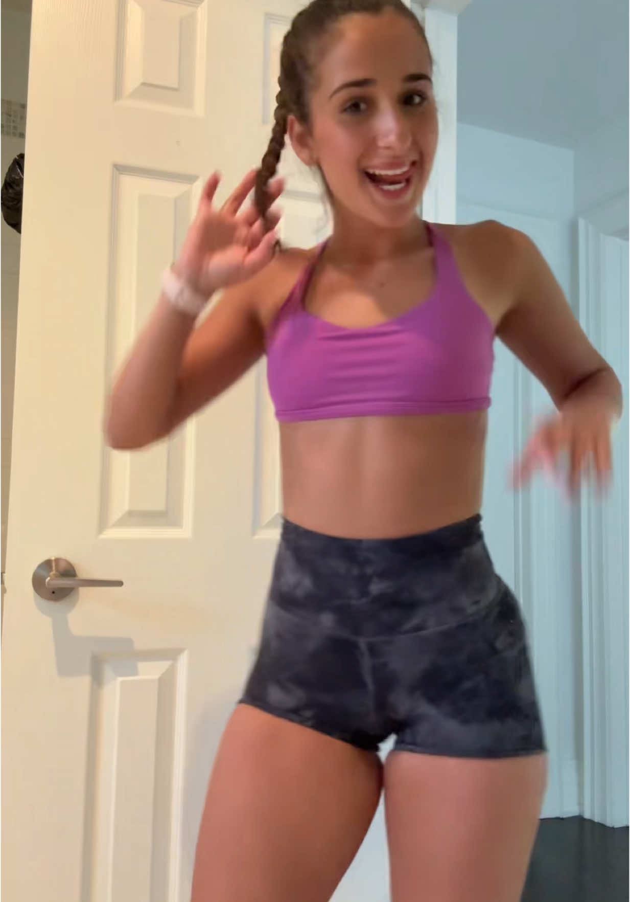 What’s your favourite thing to hit at the gym? #outfitinspo #OOTD #outfit #summeroutfit #Summer #summerootd #viral #blowthisup #fyppppppppppppppppppppppp #fyp #pardisscarello #dance #gym #GymTok #gymoutfit #gymgirl 