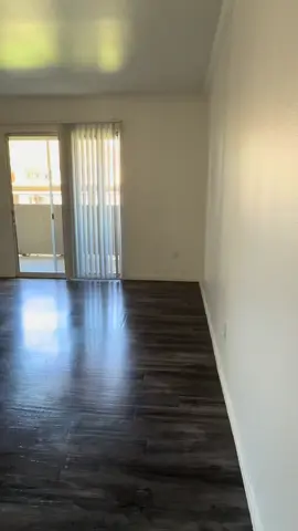 Our 2 bedrooms are currently starting at $1521.00 ✨ . Hurry and give us a call to lock in this beautiful price 😁✨ .  702-566-6344 - Located in Henderson NV 📍 . 