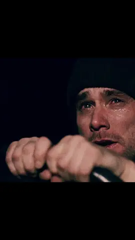 Por favor, deixa eu ficar com essa lembrança, só essa 💔 - - - #brilhoeternodeumamentesemlembranças #romance #terror #lembranças #amor