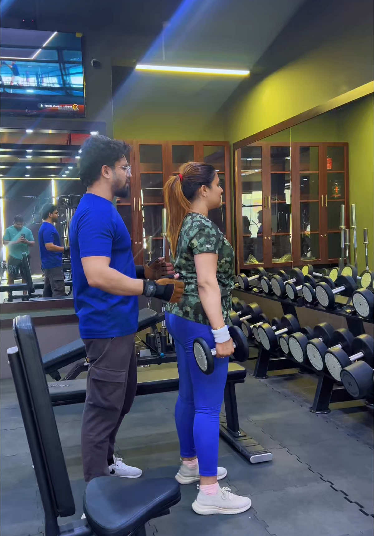 #afeesamuhas #uaebloger #uaetiktok #gym #fignesstiktok 