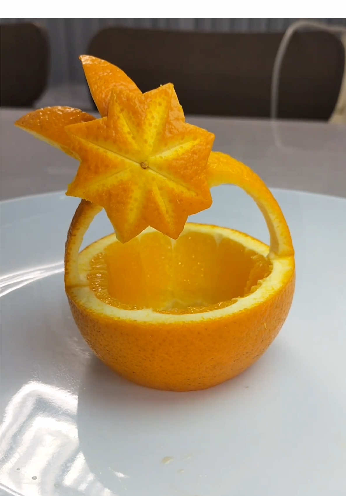 The knife skills🥰🥰🥰 #fyp #tiktok #good #fun #chef #funny #awesome #food #skills #master #amazing #Love #girl #cake #respect #cool #👍 