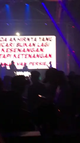 Tenang itu mahal tapi terlalu tenang itu bahaya😌#fairus⚡ #katakata #sadbrutal🥀 #funkot #dugem #surabaya #tunjunganplaza #stasiun🚂 #stasiontop10surabaya #fyp #foryou #masukberanda 